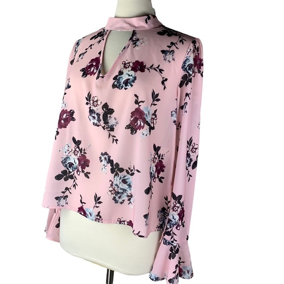 Living Doll Collar Pink Floral Flutter Sleeves Split Side Two Button Closure - Picture 1 of 9